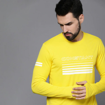 Men Yellow Typography Printed Slim Fit Thumbhole T-shirt