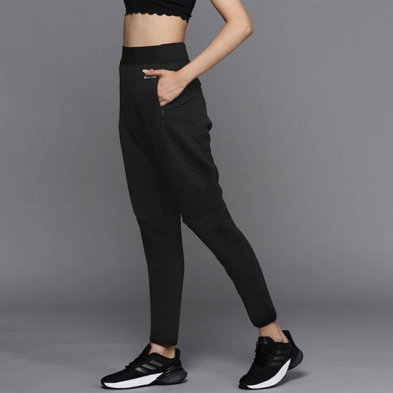 Women Black Solid Z.N.E. Sports Sustainable Track Pants